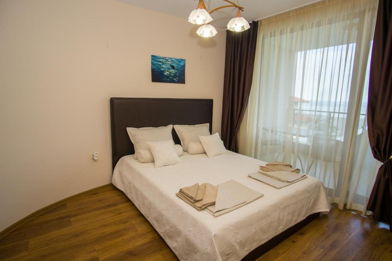 Guest Apartments Stela Tsarevo Eksteriør billede